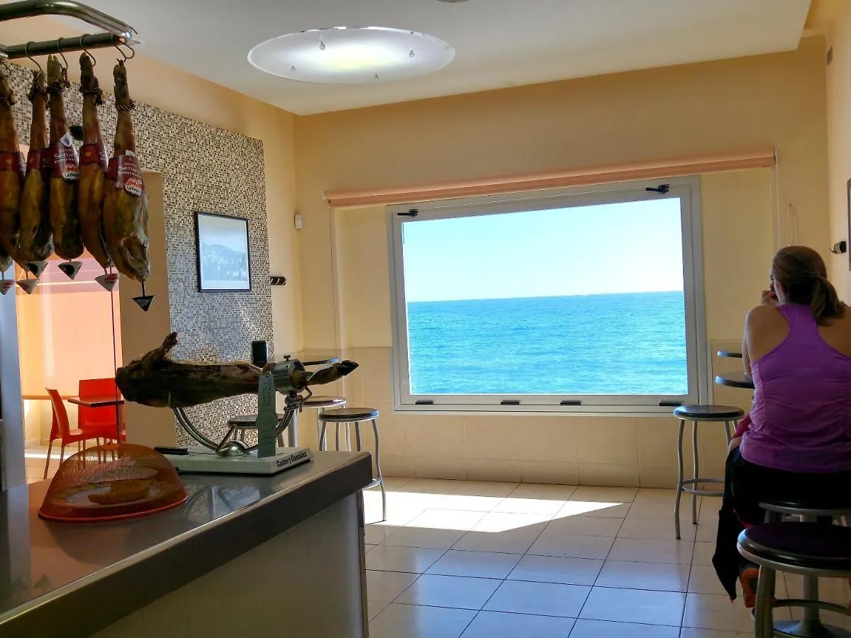 Spacious Apartment With Mountain View In Candelaria 130M² + Pool Spanien